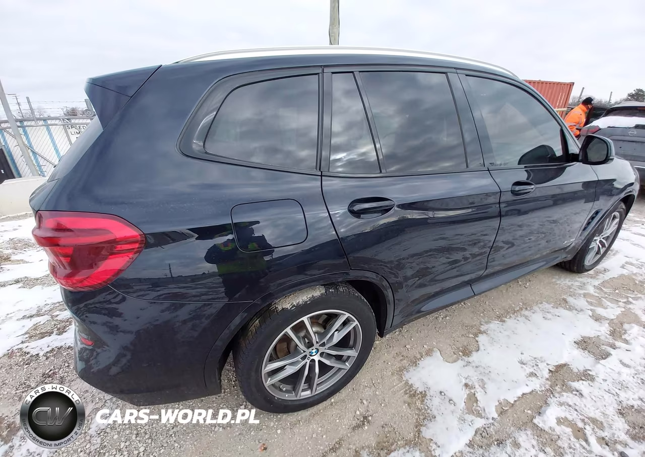 2018 BMW X3 xDrive30I VIN:5UXTR9C52JLC76745 - 4