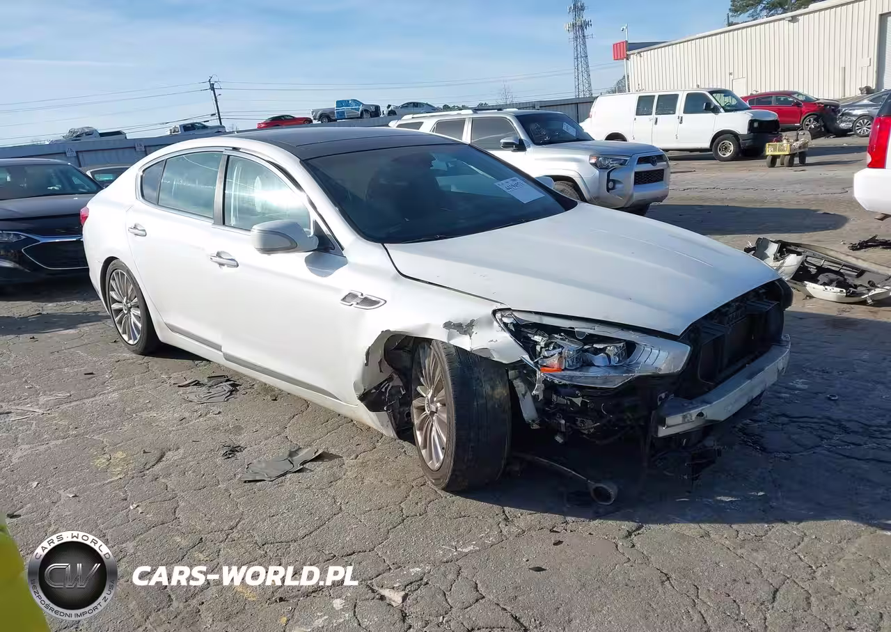 2015 Kia K900 Luxury