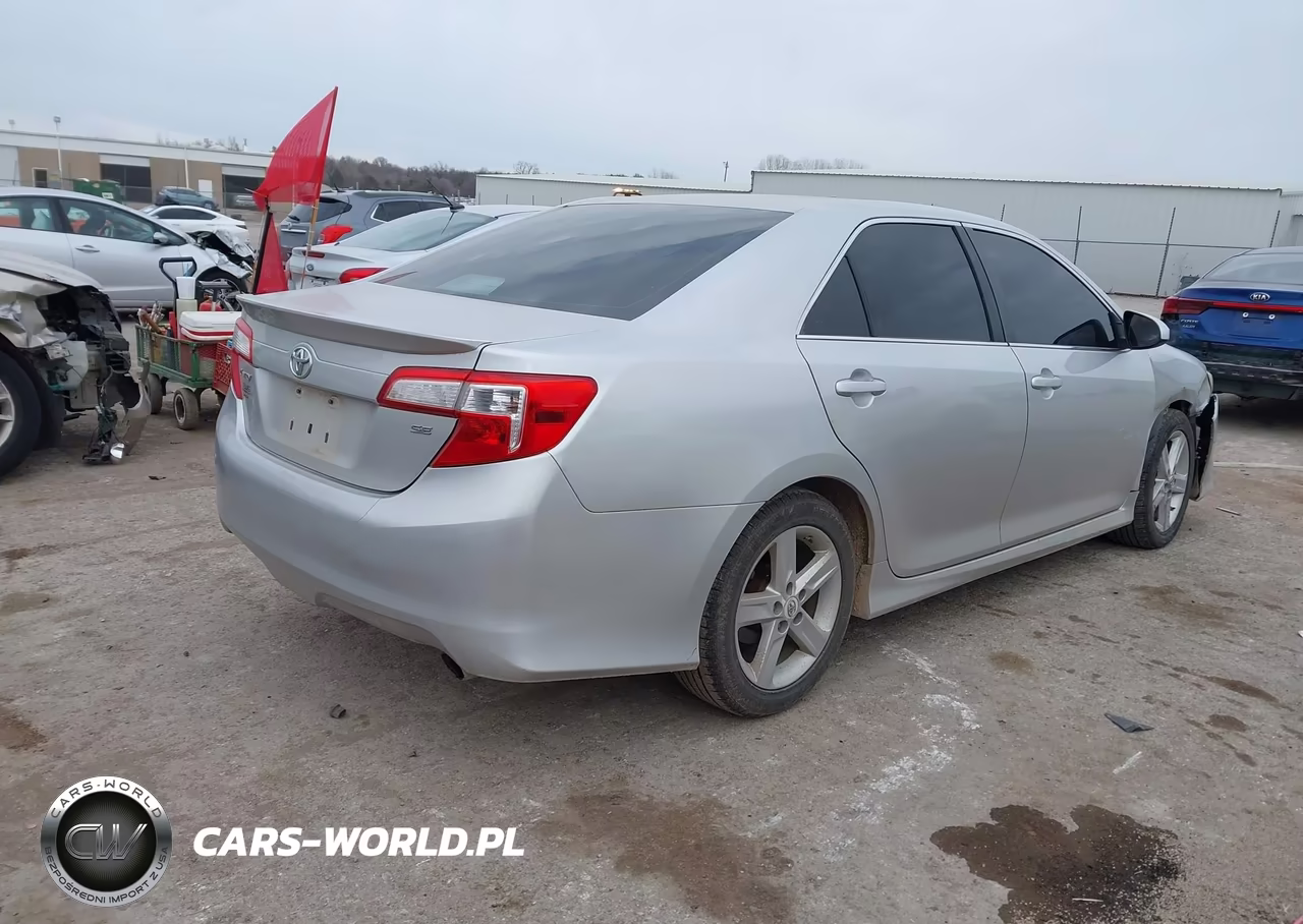 2012 Toyota Camry Se VIN:4T1BF1FK1CU012138 - 4