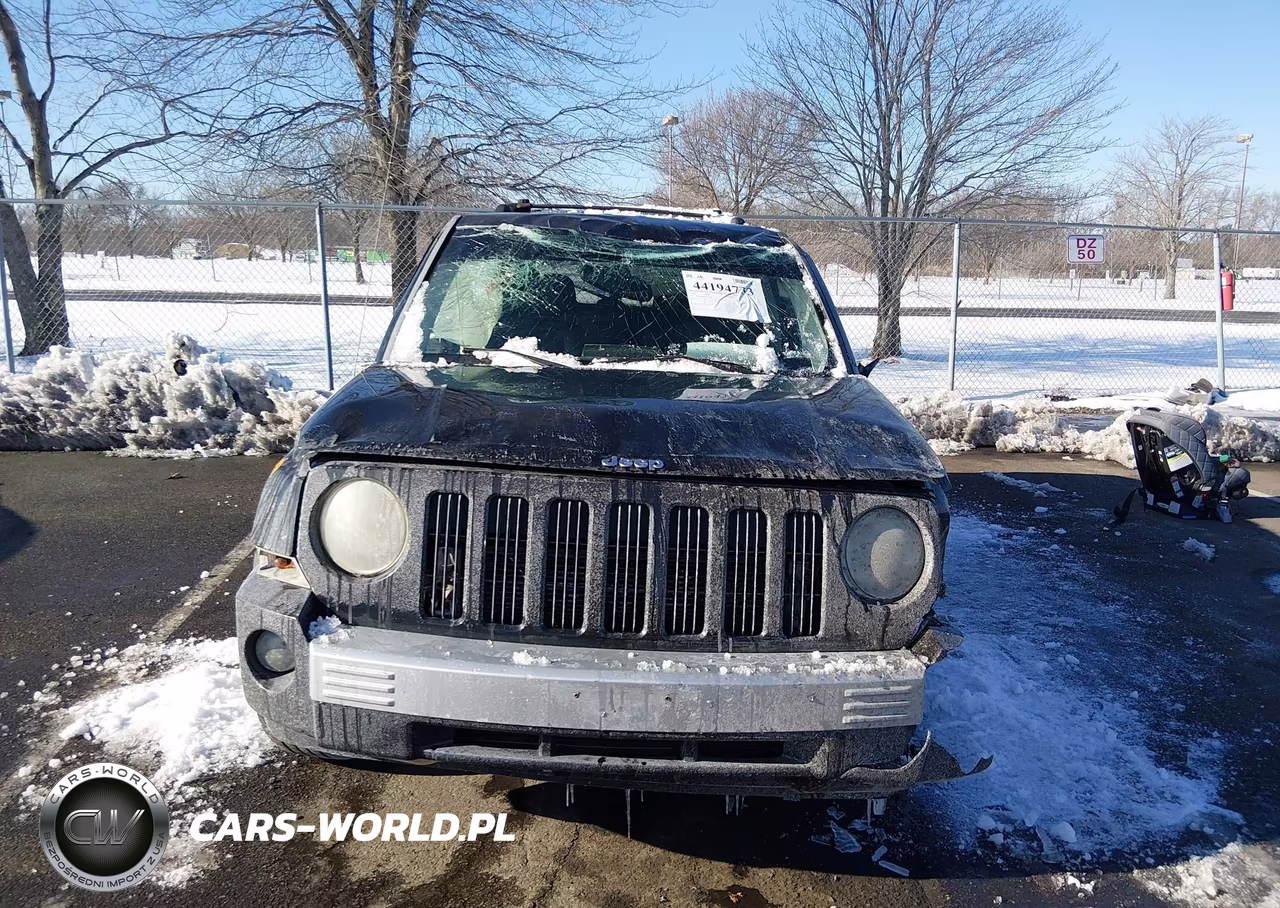 2008 Jeep Patriot Limited VIN:1J8FT48W88D752897 - 12