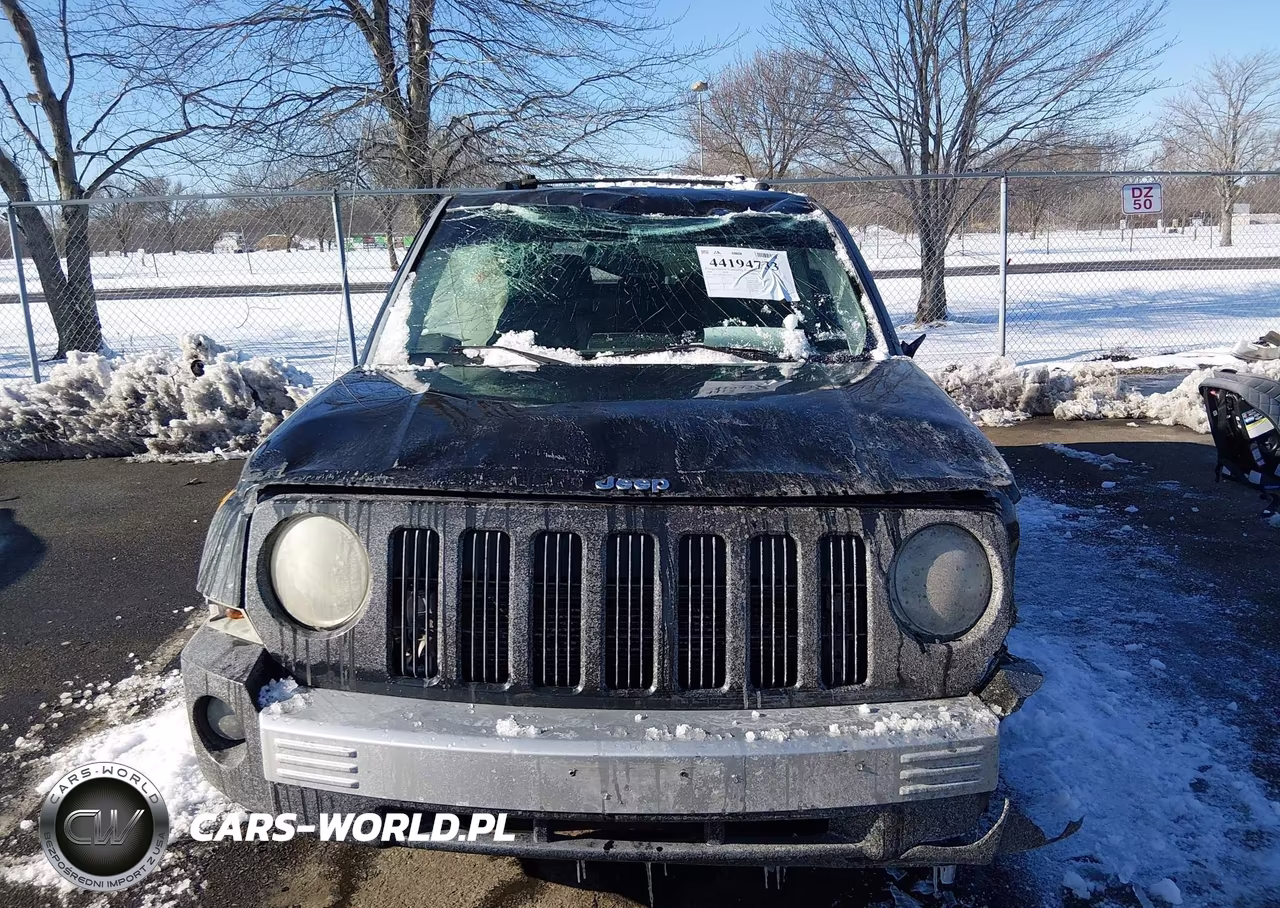 2008 Jeep Patriot Limited VIN:1J8FT48W88D752897 - 6