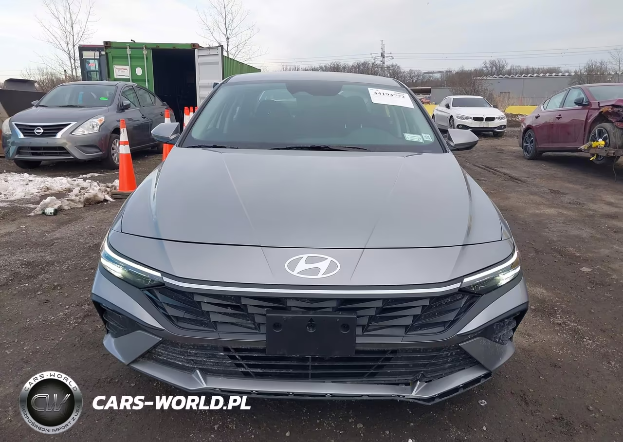 2025 Hyundai Elantra Se VIN:KMHLL4DG7SU029358 - 12