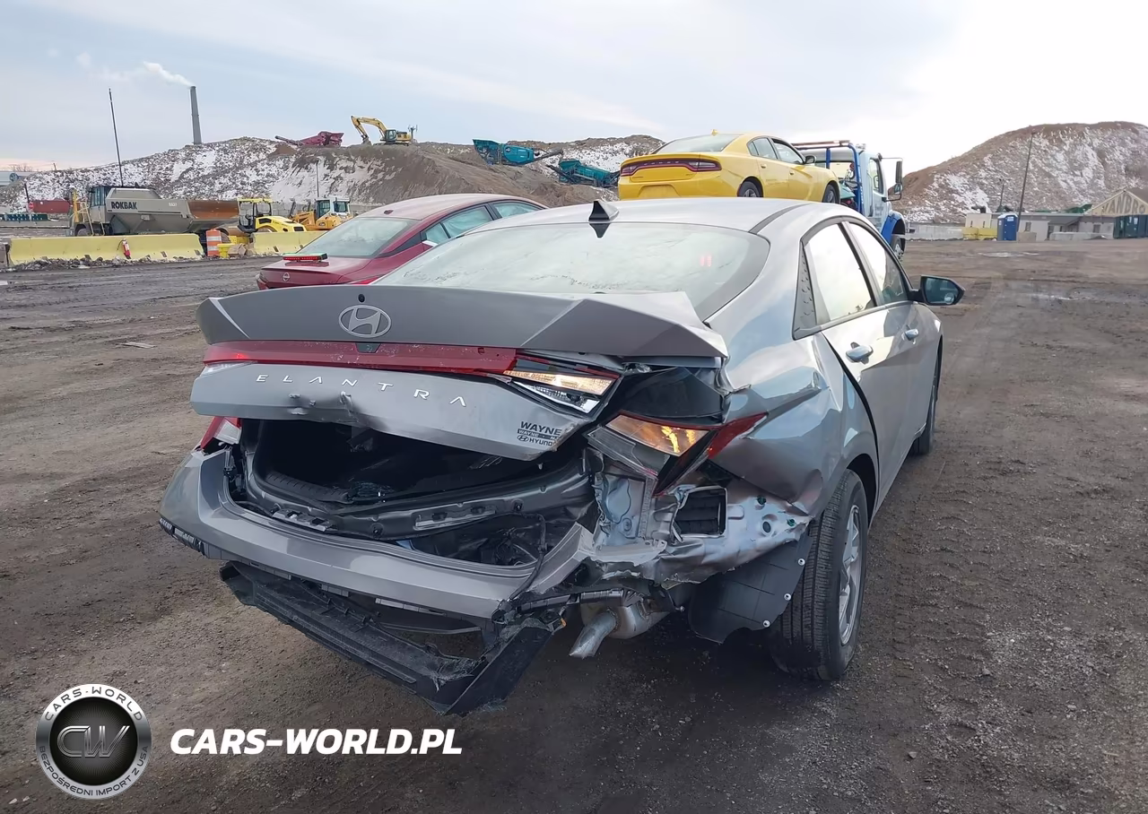 2025 Hyundai Elantra Se VIN:KMHLL4DG7SU029358 - 6