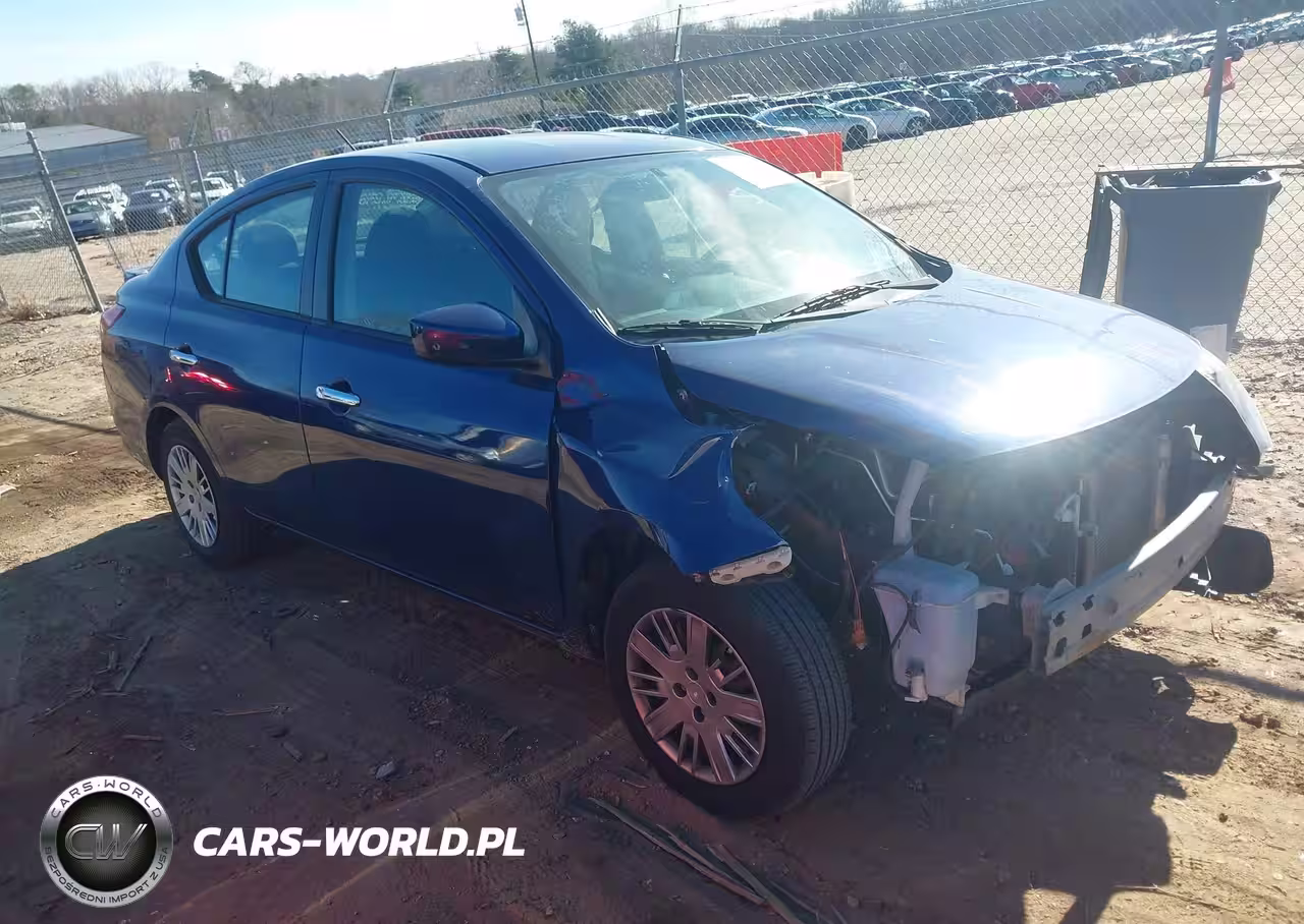 2018 Nissan Versa 1.6 Sv