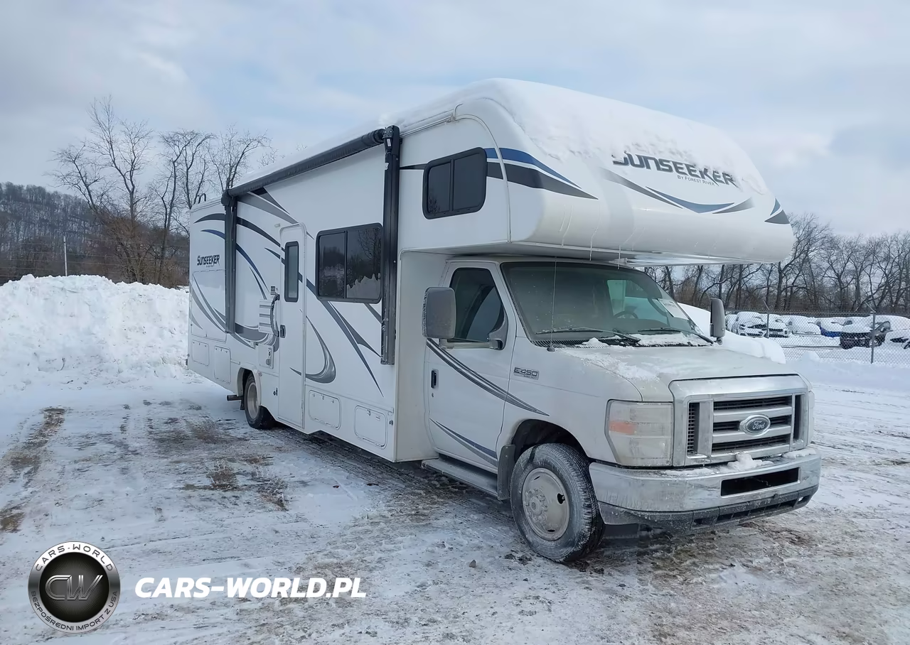 2018 Ford E-450 Cutaway