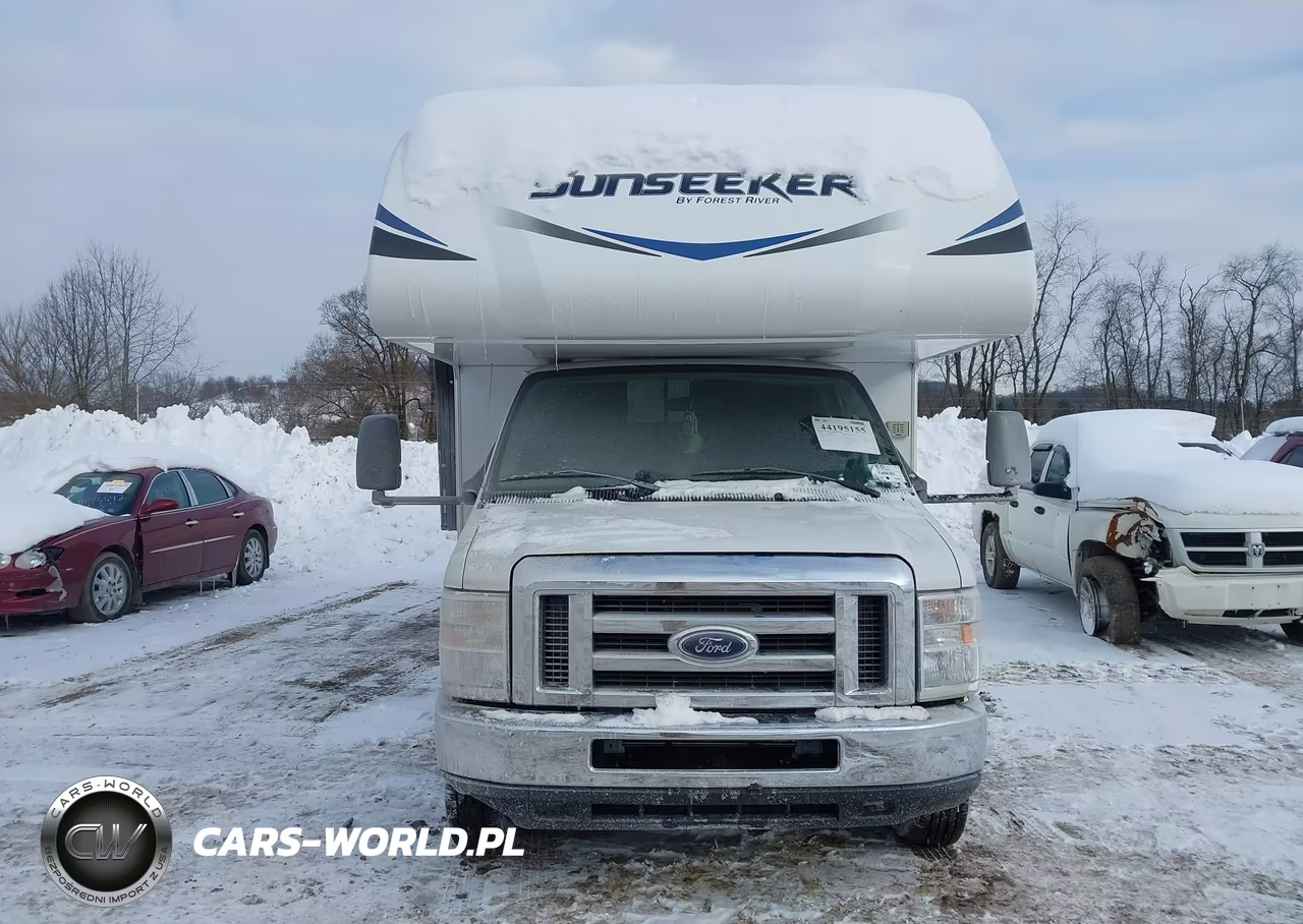 2018 Ford E-450 Cutaway VIN:1FDXE4FS4JDC40366 - 15