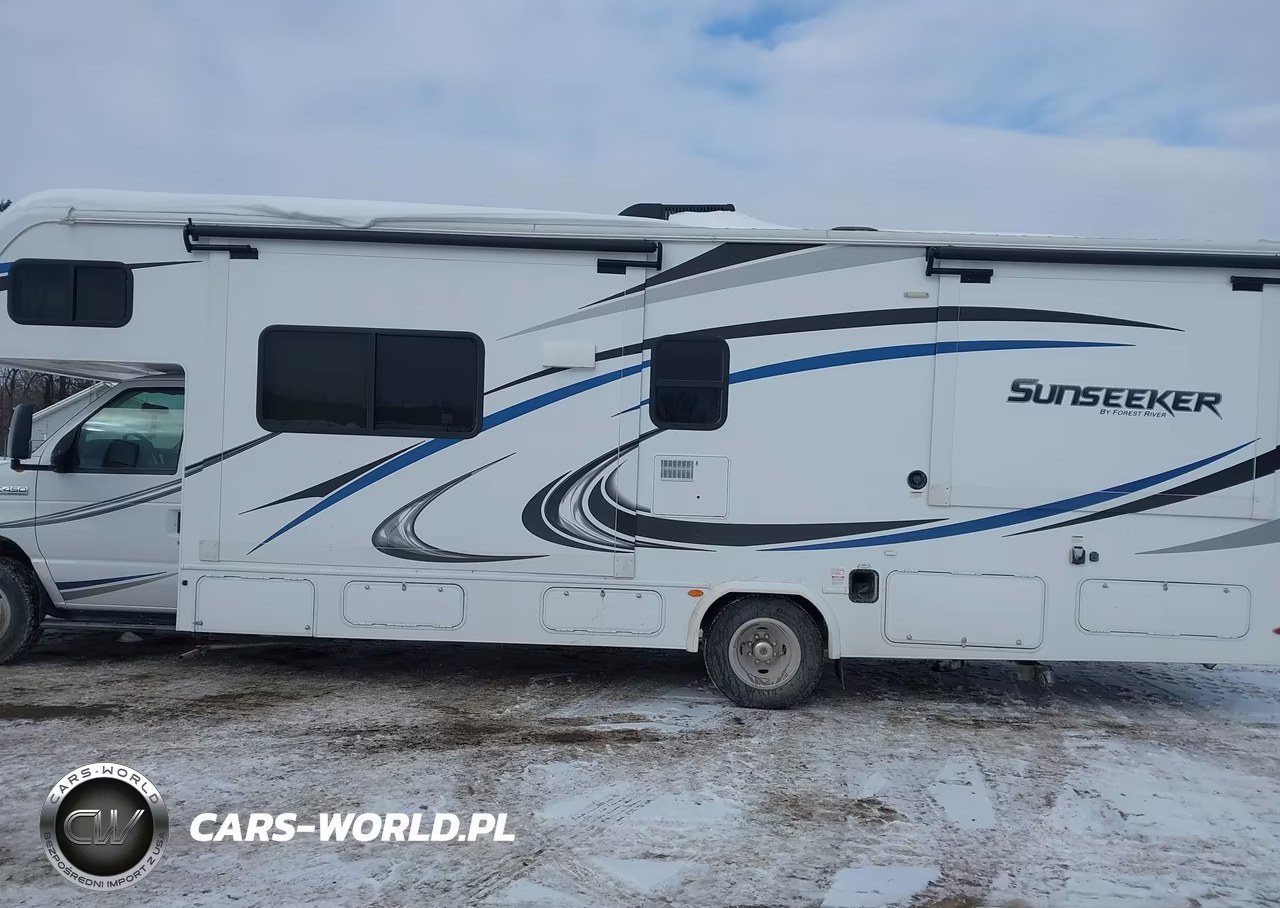 2018 Ford E-450 Cutaway VIN:1FDXE4FS4JDC40366 - 17