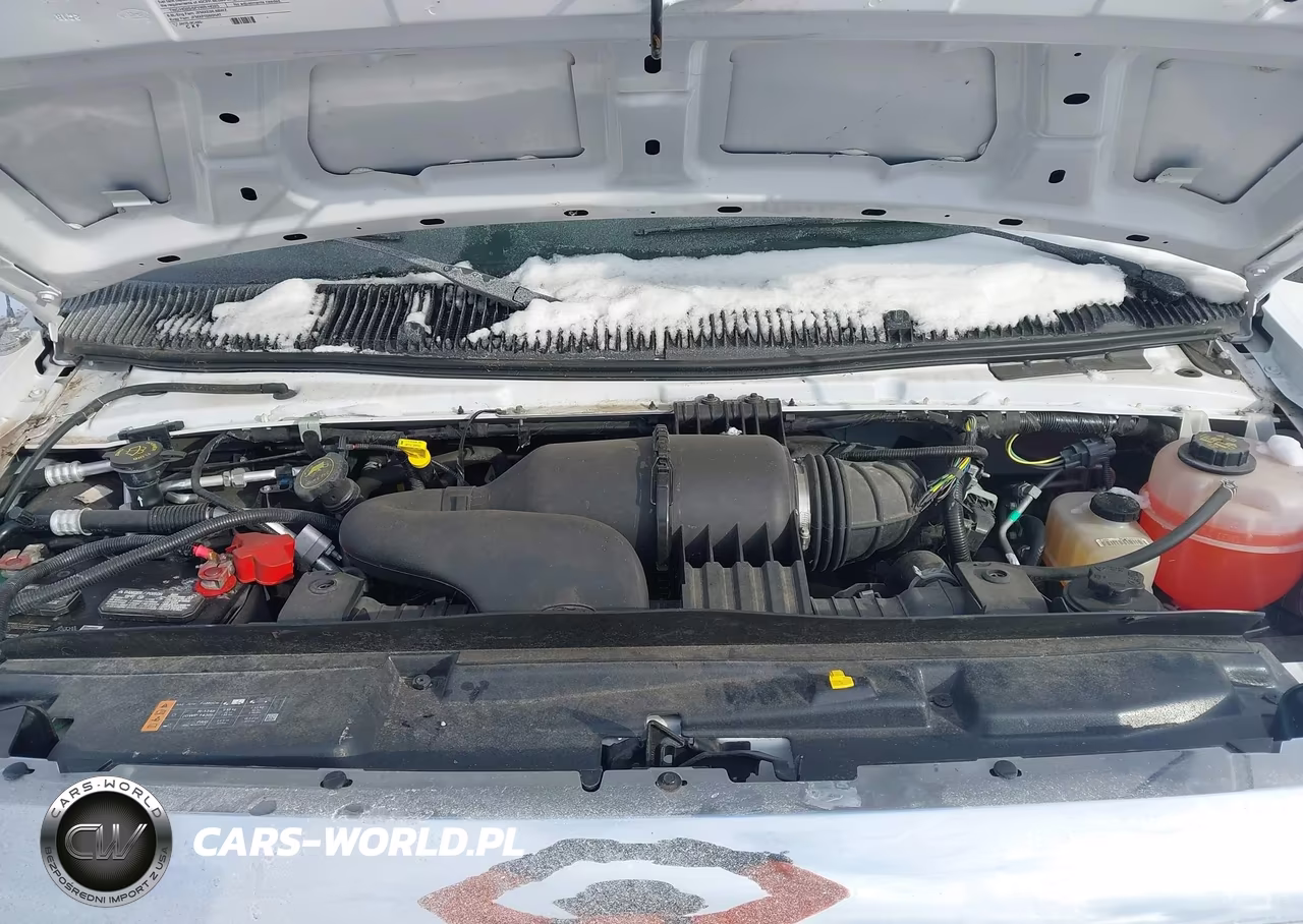 2018 Ford E-450 Cutaway VIN:1FDXE4FS4JDC40366 - 9