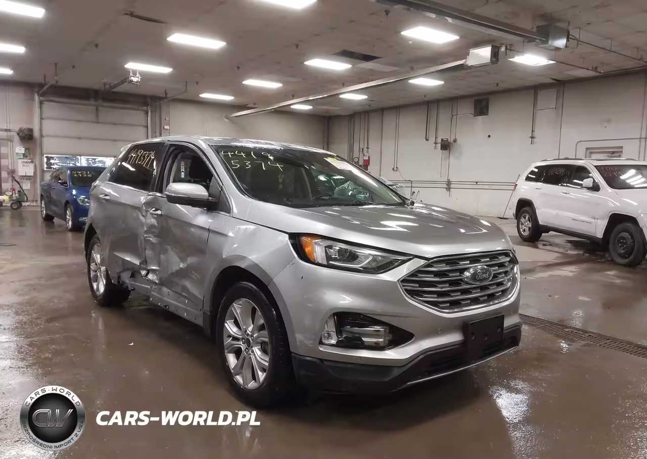 2021 Ford Edge Titanium
