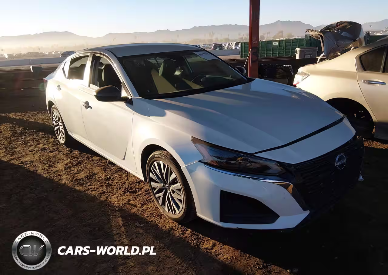 2024 Nissan Altima Sv Fwd