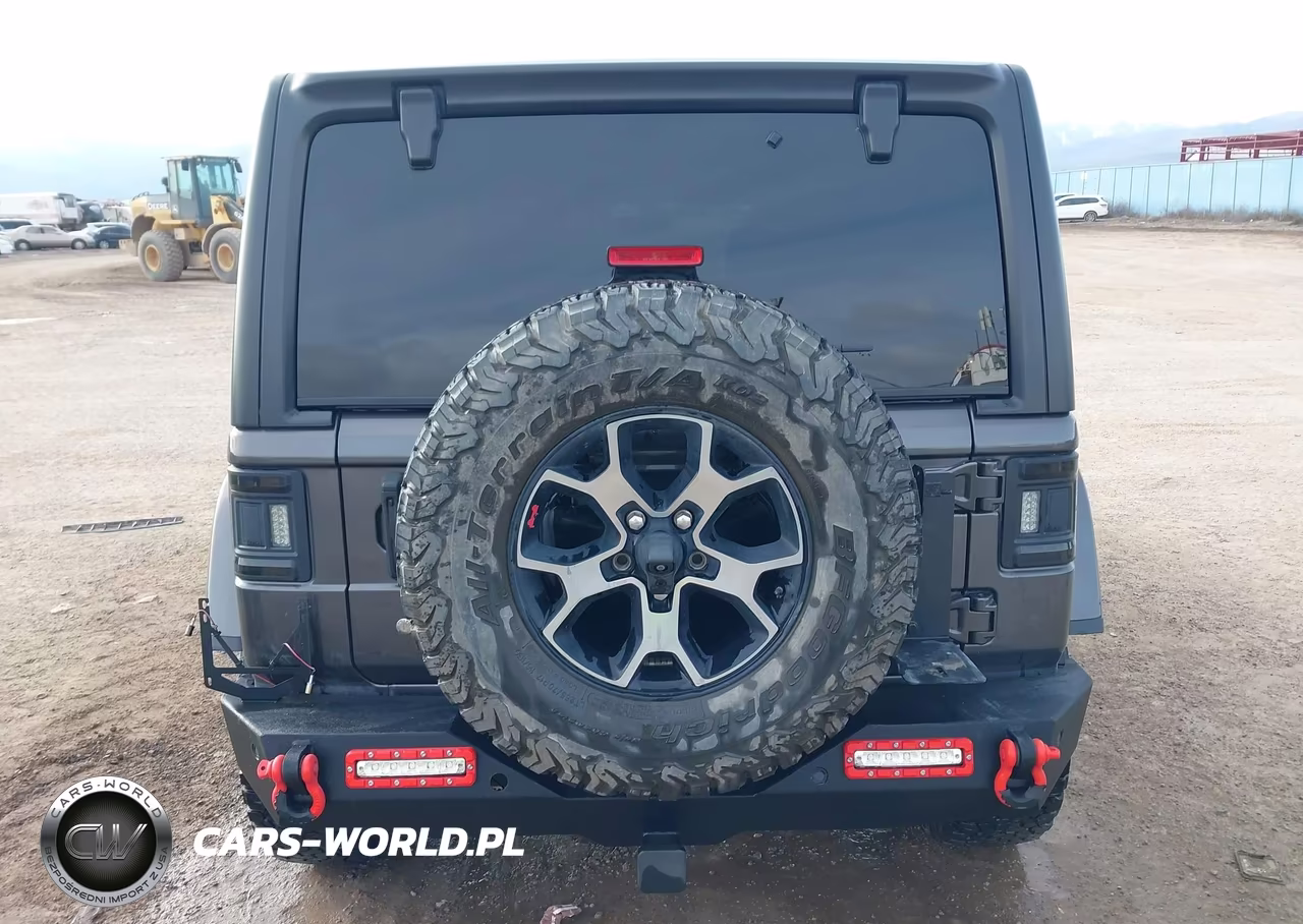 2018 Jeep Wrangler Unlimited Rubicon 4X4 VIN:1C4HJXFN2JW312881 - 17