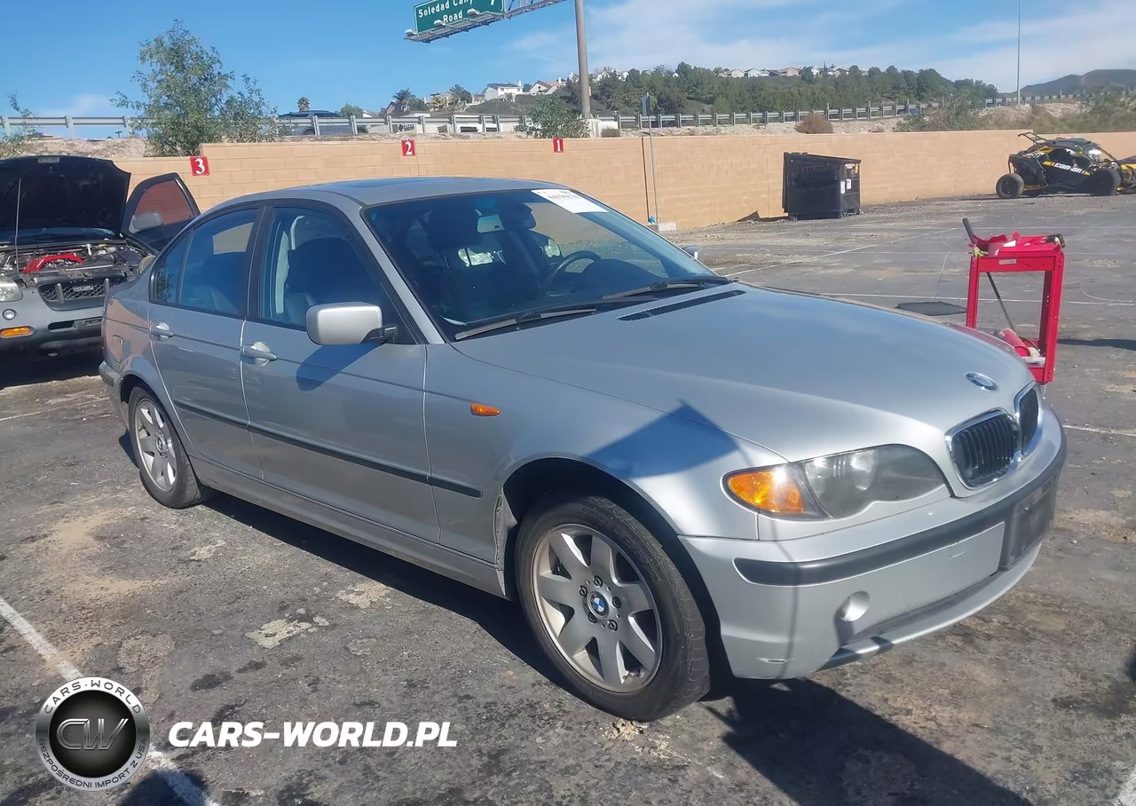 2004 BMW 325I