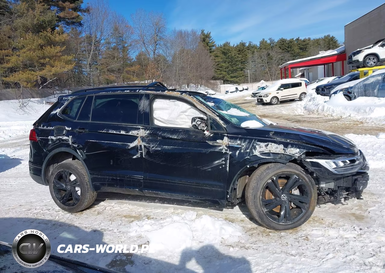 2024 Volkswagen Tiguan 2.0T Se R-Line Black VIN:3VV8B7AX7RM068583 - 13