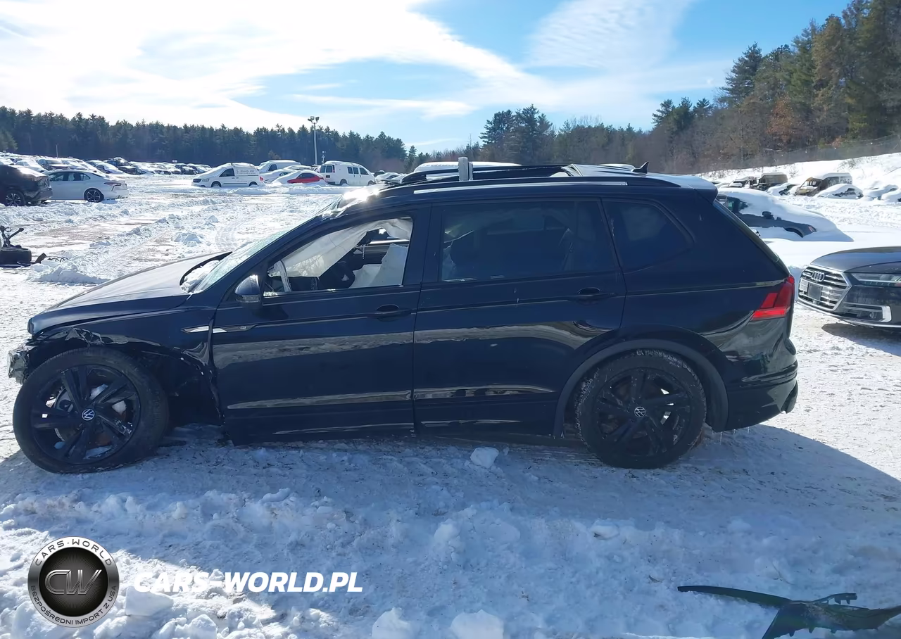 2024 Volkswagen Tiguan 2.0T Se R-Line Black VIN:3VV8B7AX7RM068583 - 14