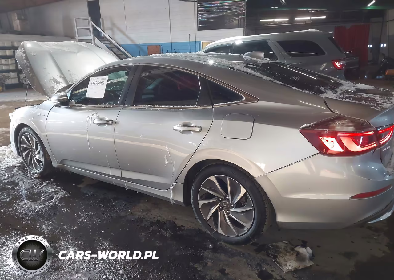 2019 Honda Insight Touring VIN:19XZE4F93KE003040 - 3