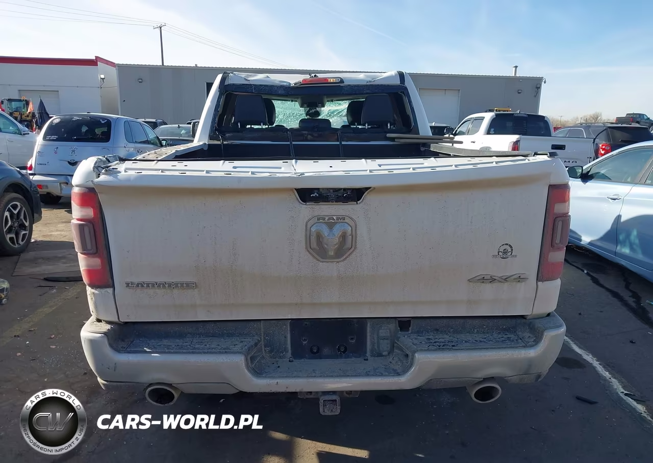 2020 Ram 1500 Laramie 4X4 6'4 Box VIN:1C6SRFDT4LN280820 - 16