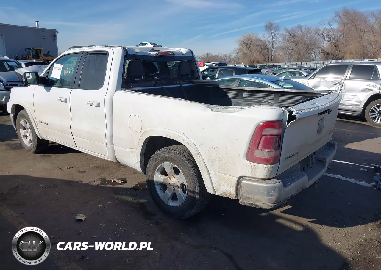 2020 Ram 1500 Laramie 4X4 6'4 Box VIN:1C6SRFDT4LN280820 - 3