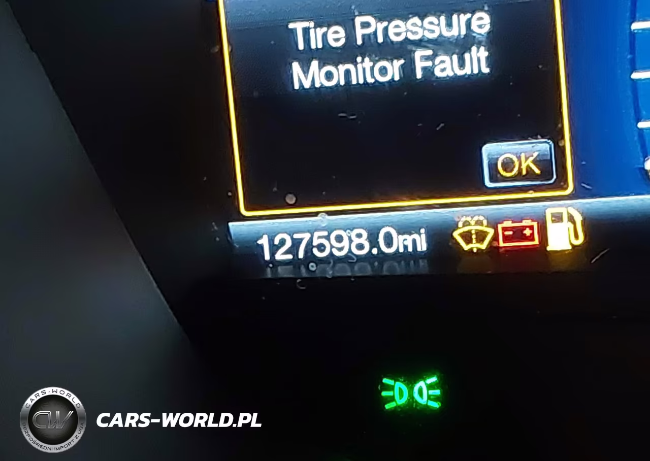 2018 Ford Fusion Titanium VIN:3FA6P0D91JR192440 - 15