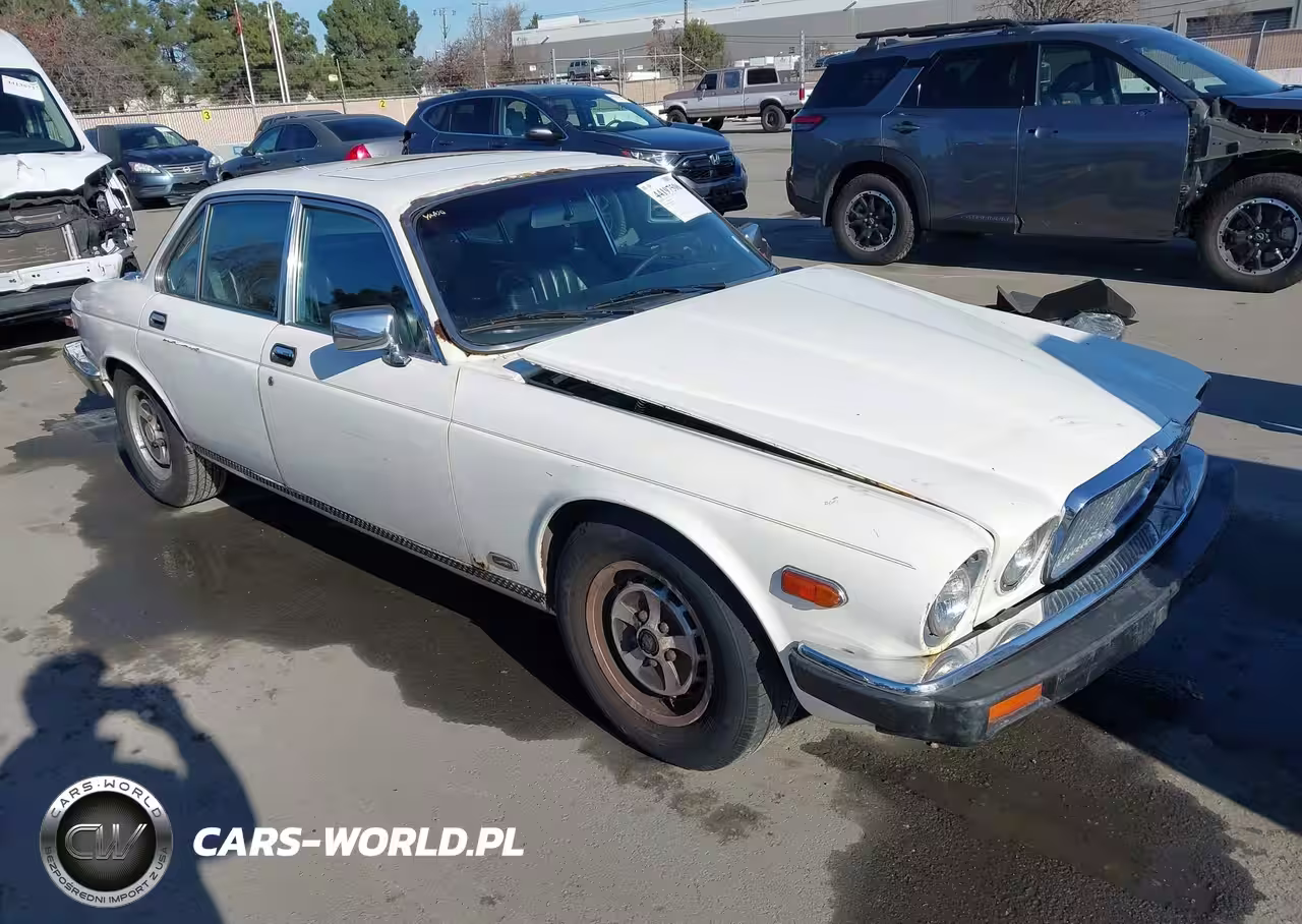 1985 Jaguar Xj6