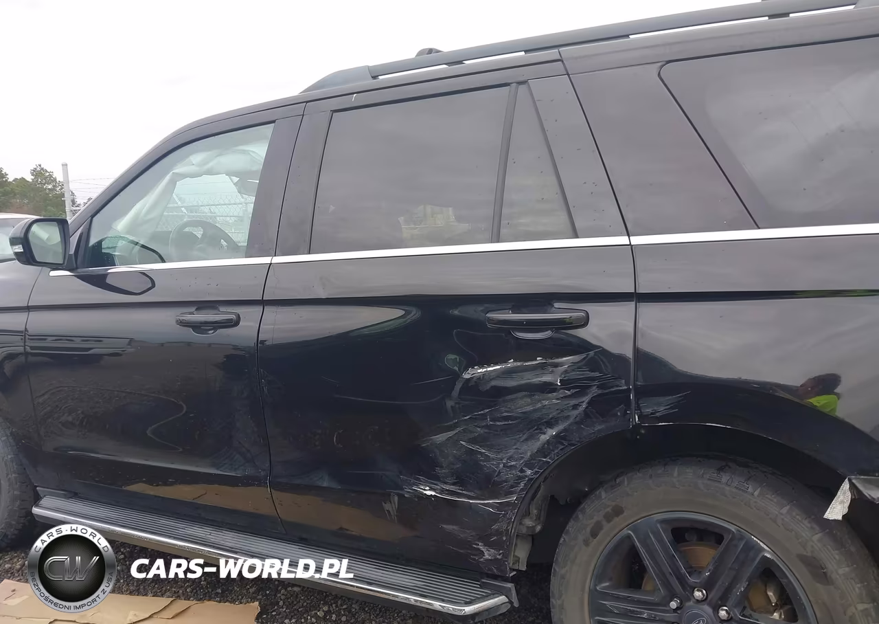 2020 Ford Expedition Xlt VIN:1FMJU1HT2LEA36126 - 14