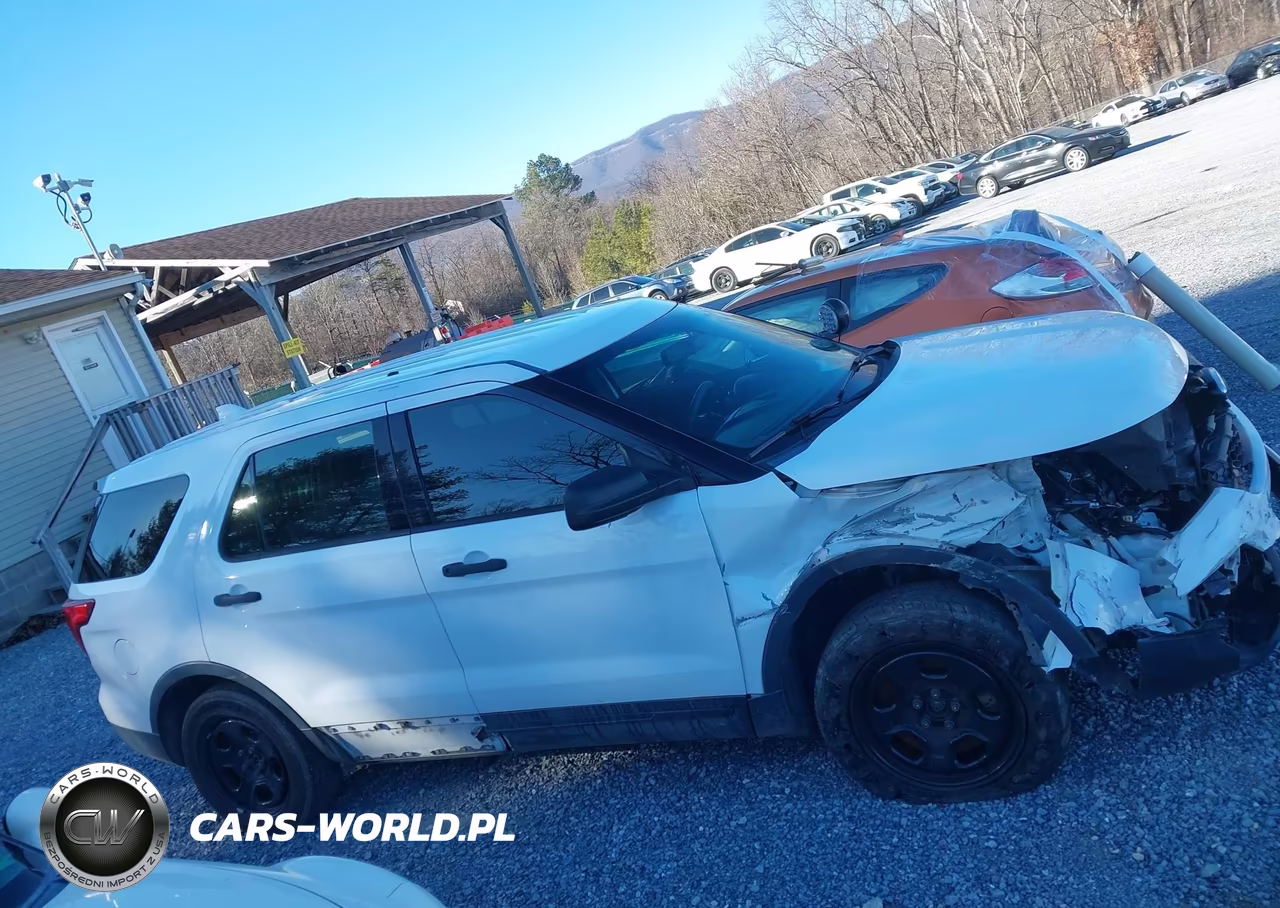2016 Ford Utility Police Interceptor VIN:1FM5K8AR4GGA97597 - 14