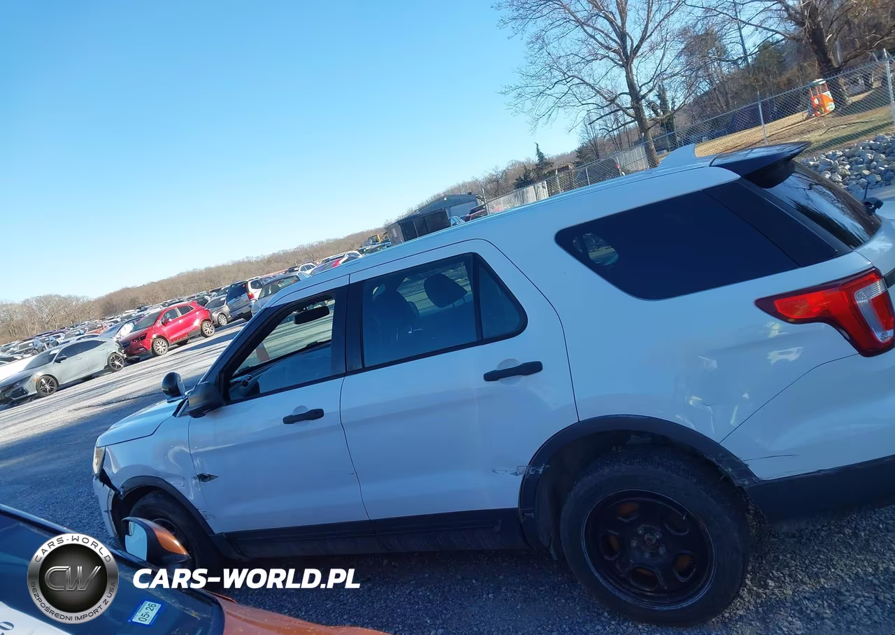 2016 Ford Utility Police Interceptor VIN:1FM5K8AR4GGA97597 - 15
