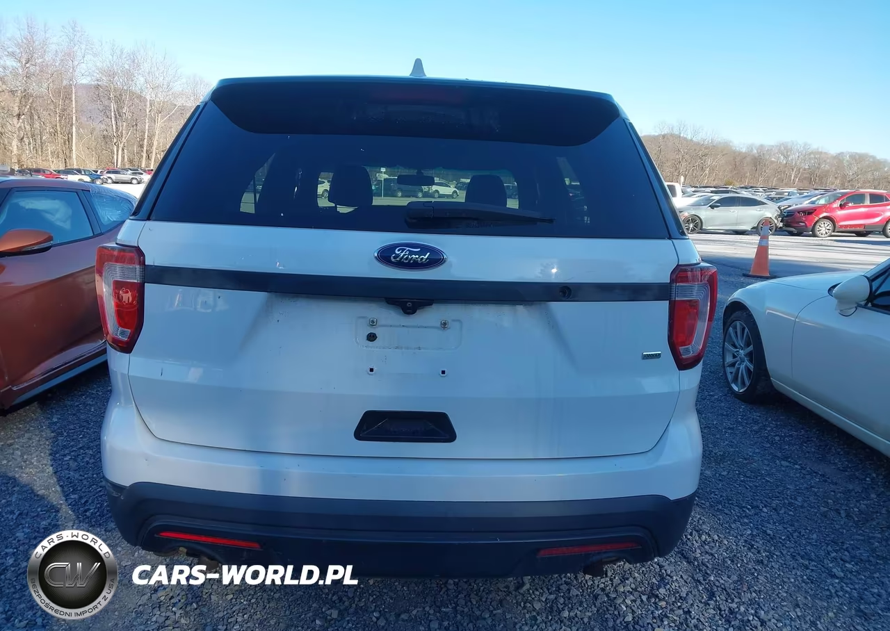 2016 Ford Utility Police Interceptor VIN:1FM5K8AR4GGA97597 - 17