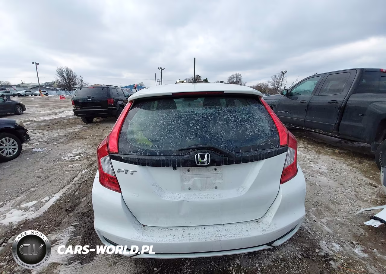 2019 Honda Fit Lx VIN:3HGGK5H41KM724584 - 16