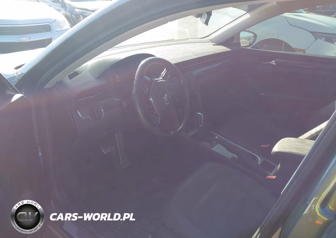 2020 Volkswagen Passat 2.0T R-Line VIN:1VWMA7A36LC026697 - 5