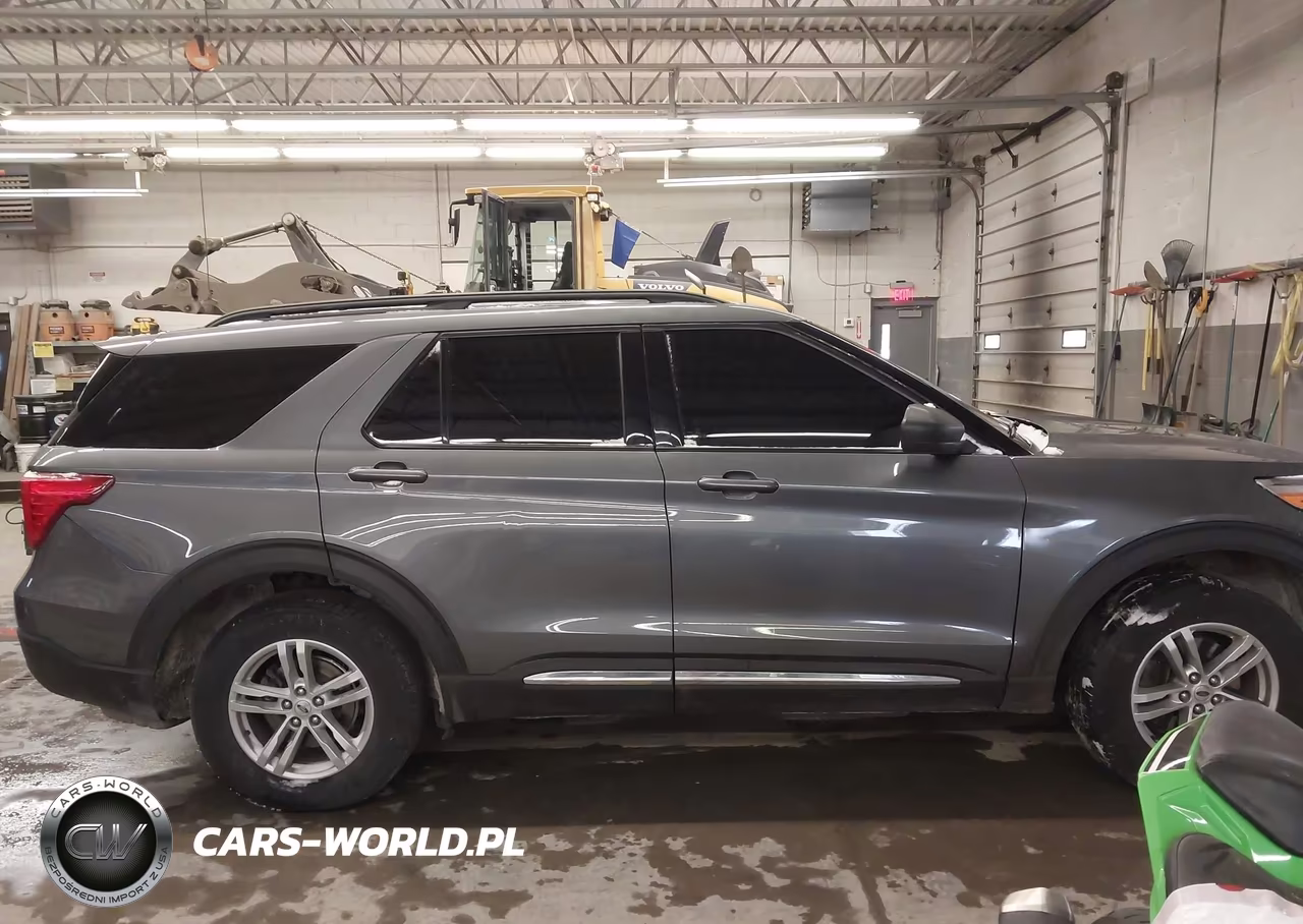 2021 Ford Explorer Xlt VIN:1FMSK8DH9MGB10815 - 13