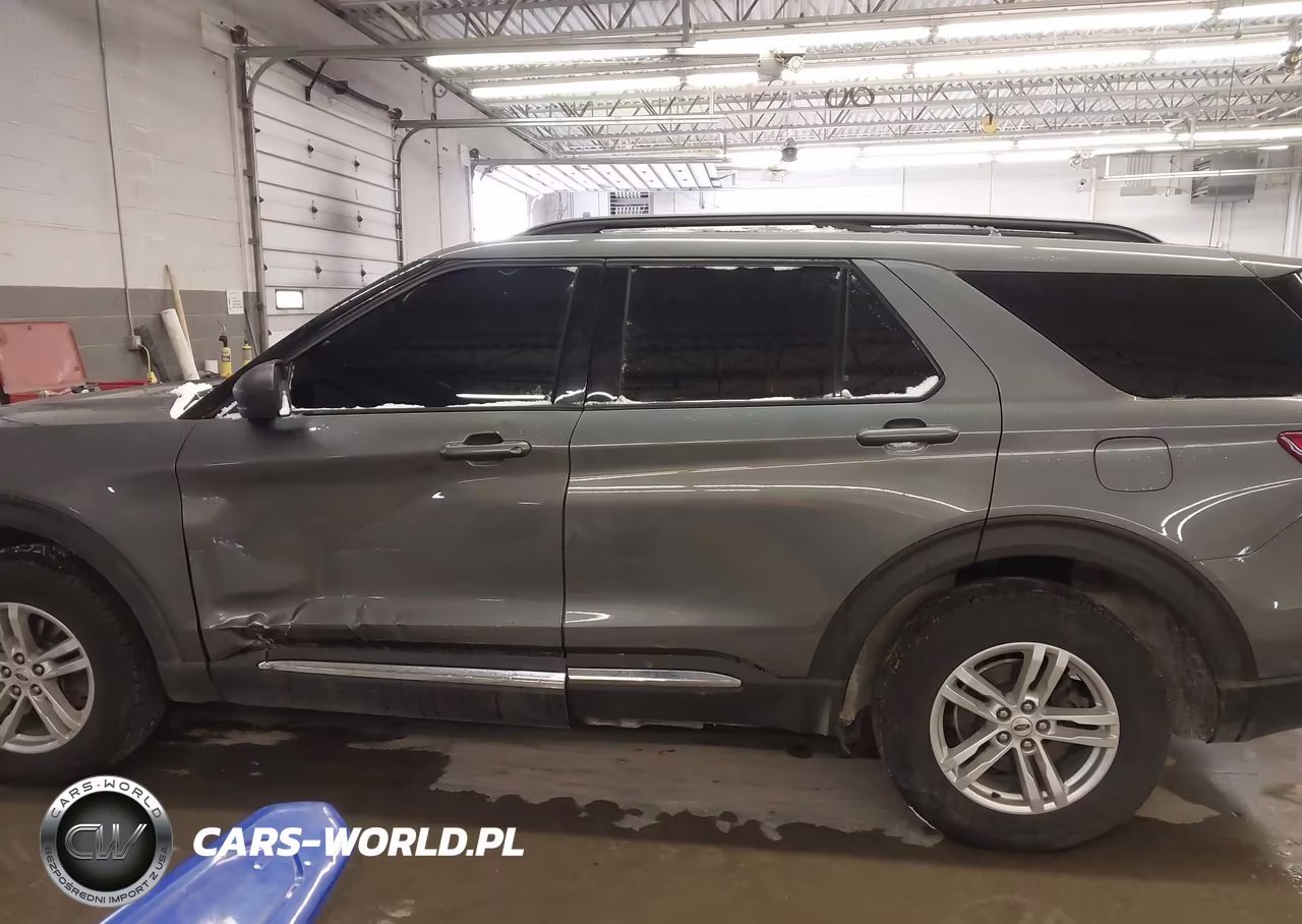 2021 Ford Explorer Xlt VIN:1FMSK8DH9MGB10815 - 14