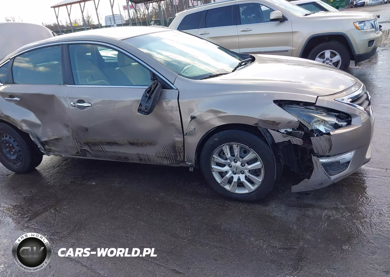 2014 Nissan Altima 2.5 S VIN:1N4AL3AP3EN342941 - 6