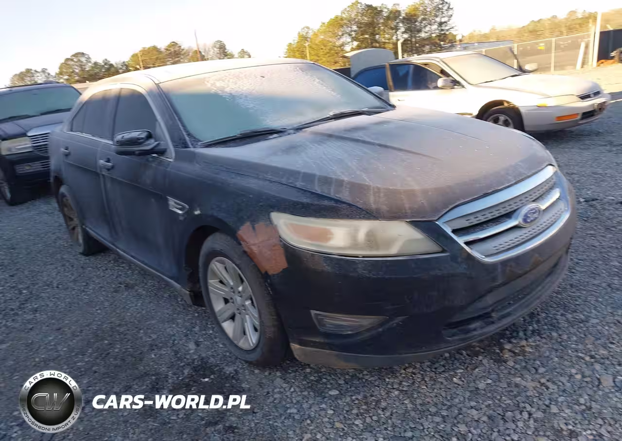 2011 Ford Taurus Se
