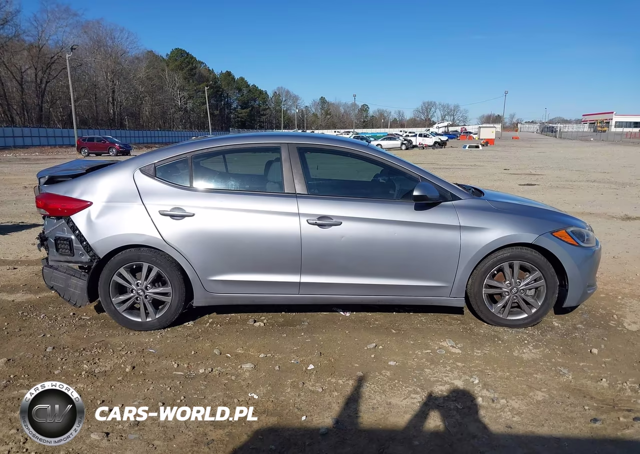 2017 Hyundai Elantra Se VIN:5NPD84LFXHH070511 - 13