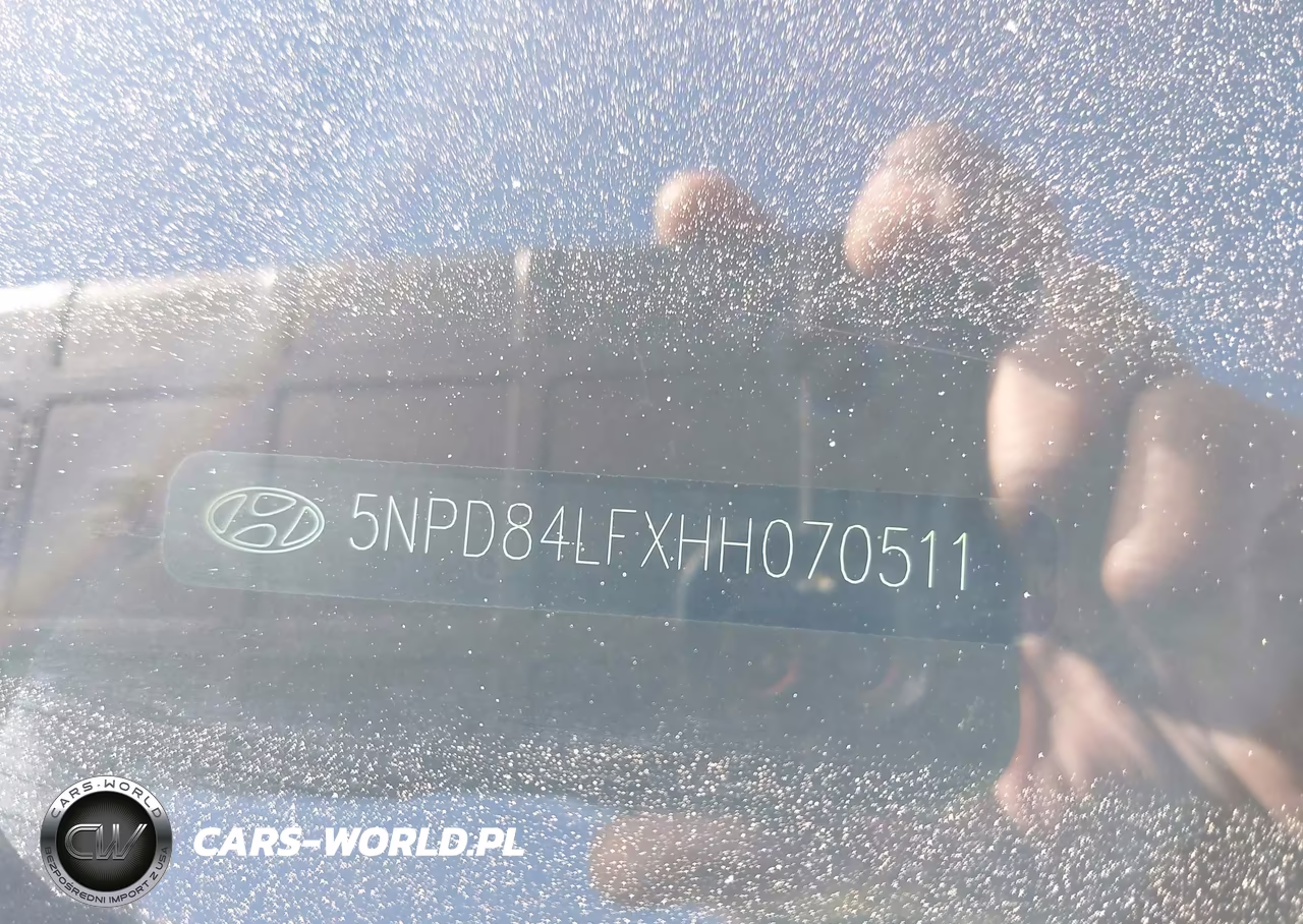 2017 Hyundai Elantra Se VIN:5NPD84LFXHH070511 - 17