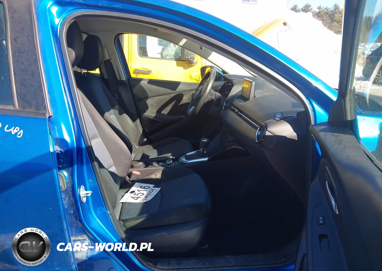 2017 Toyota Yaris Ia VIN:3MYDLBYV5HY171530 - 5