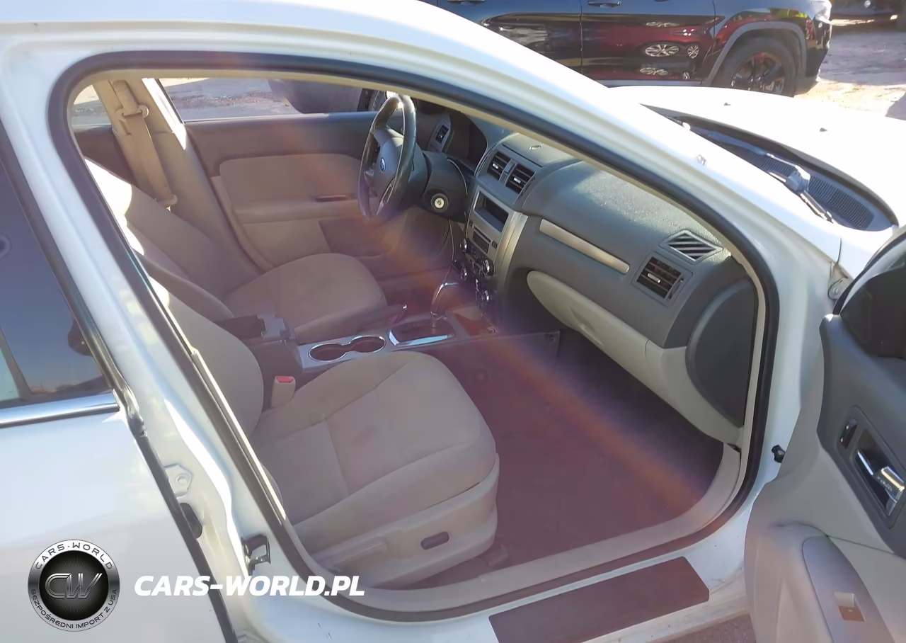 2010 Ford Fusion Hybrid VIN:3FADP0L34AR406678 - 5