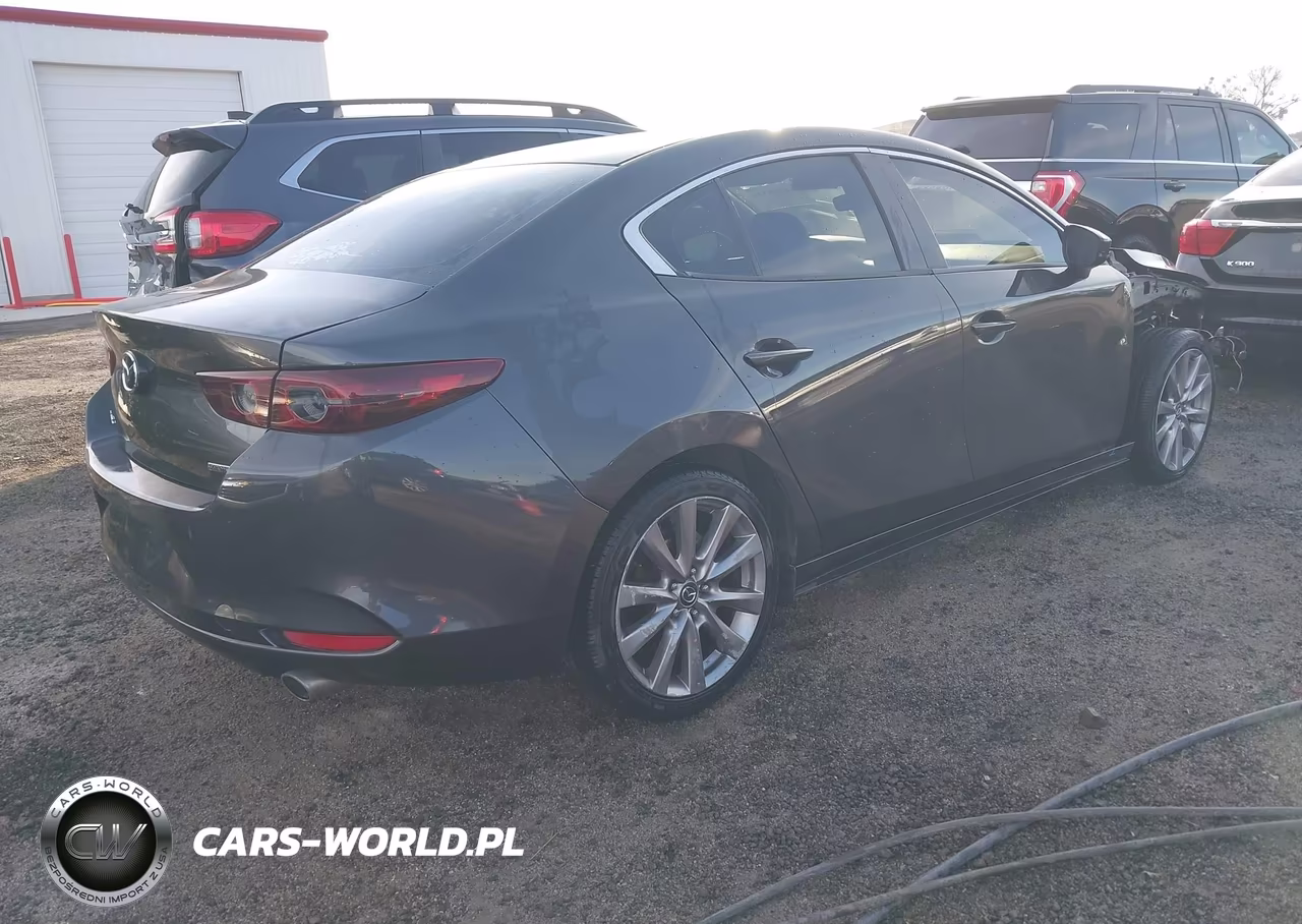 2019 Mazda Mazda3 Select Package VIN:JM1BPACL9K1107772 - 4