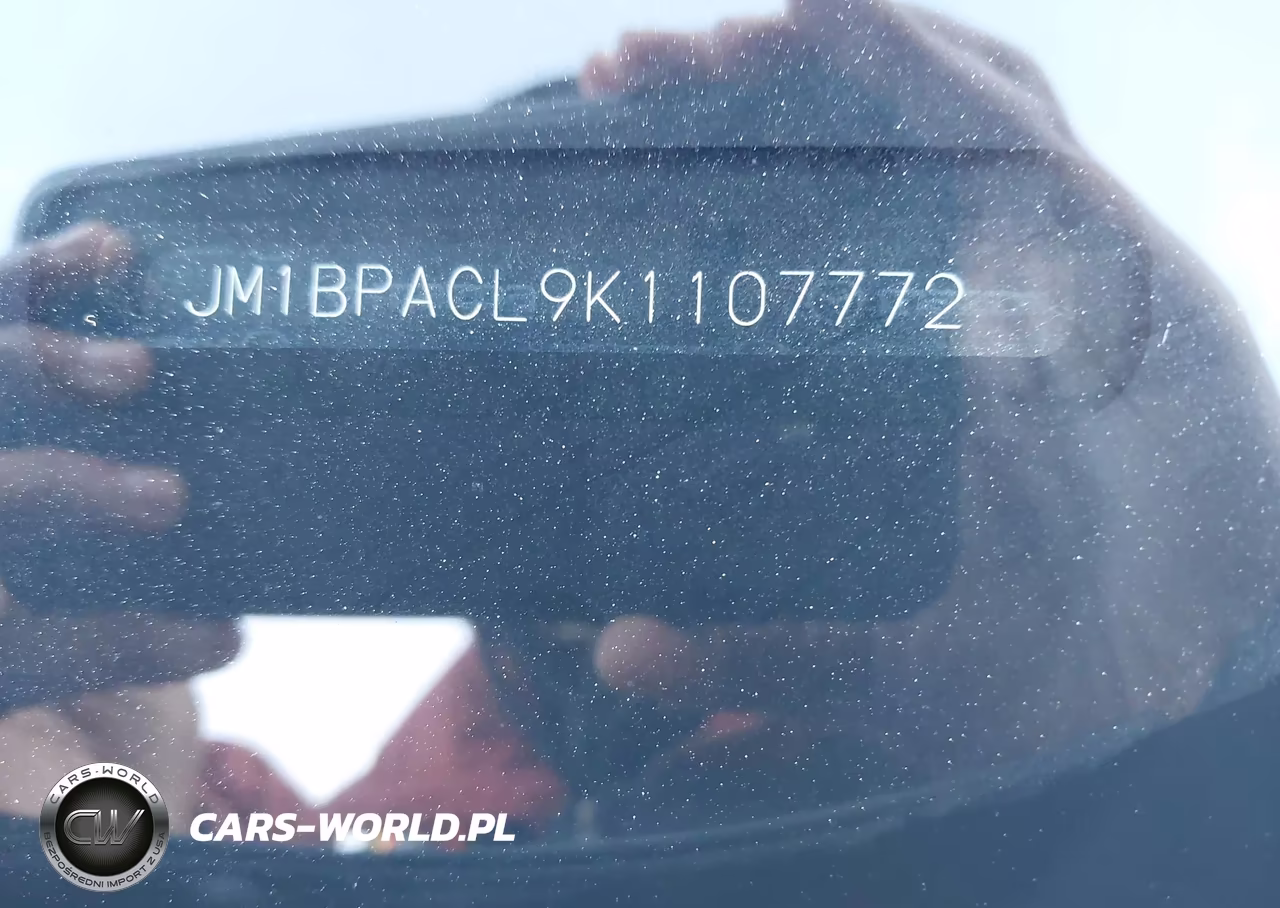 2019 Mazda Mazda3 Select Package VIN:JM1BPACL9K1107772 - 9