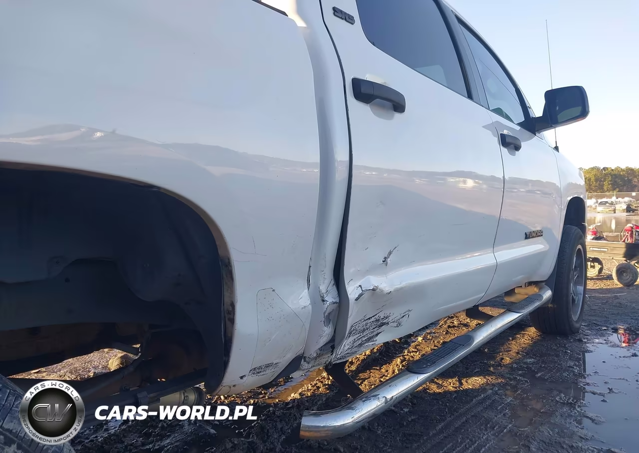 2017 Toyota Tundra Sr5 5.7L V8 VIN:5TFDW5F17HX590827 - 18