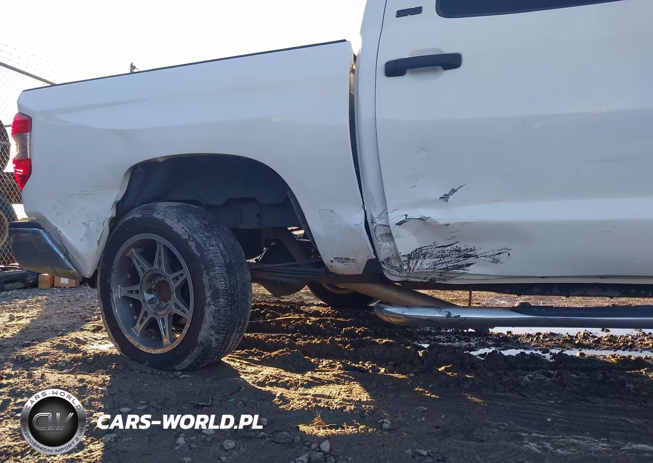 2017 Toyota Tundra Sr5 5.7L V8 VIN:5TFDW5F17HX590827 - 6