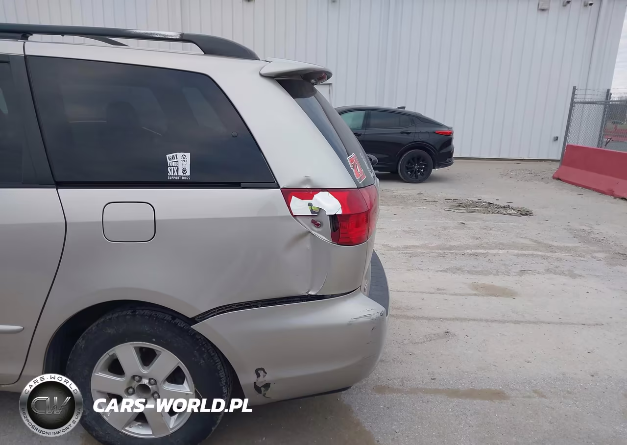 2004 Toyota Sienna Xle VIN:5TDZA22C44S184031 - 6