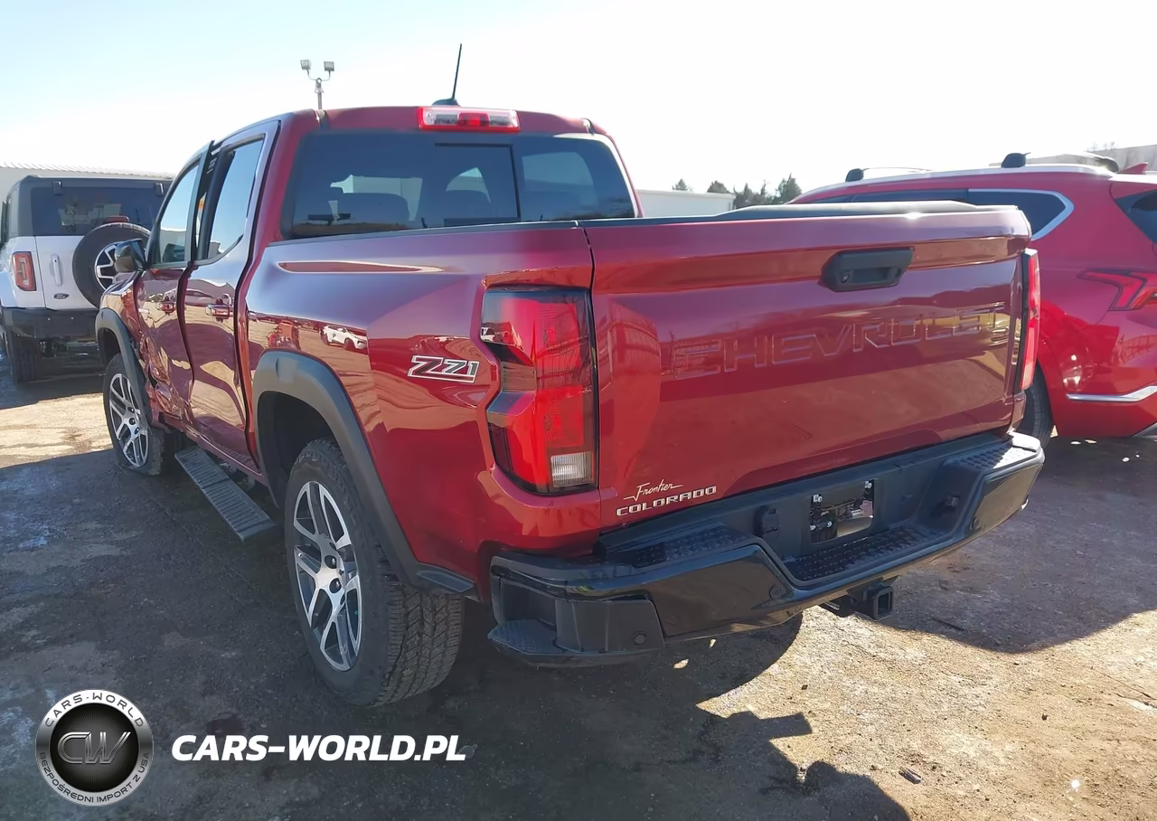2024 Chevrolet Colorado 4Wd Z71 VIN:1GCPTDEK8R1119543 - 3