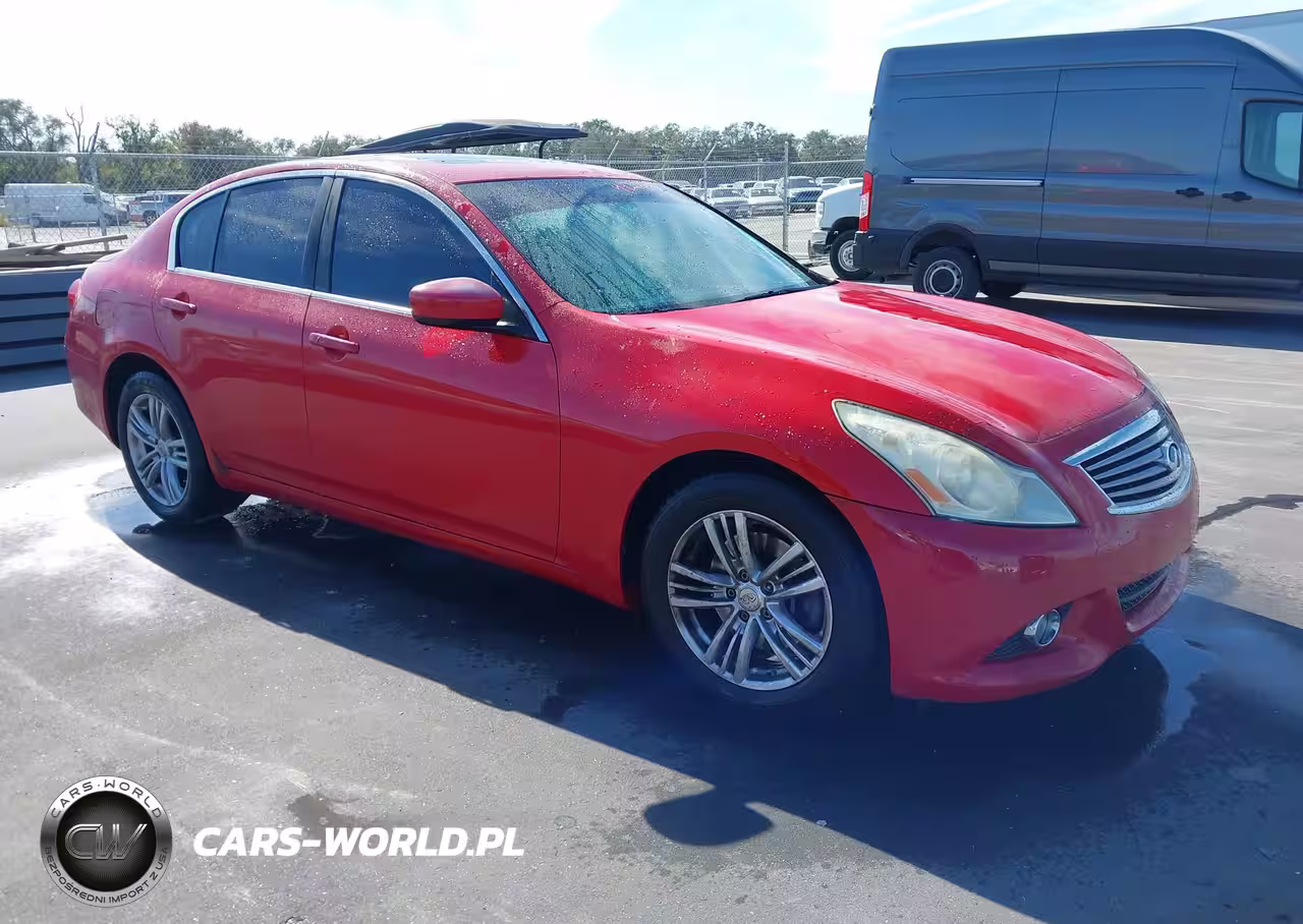 2013 Infiniti G37X