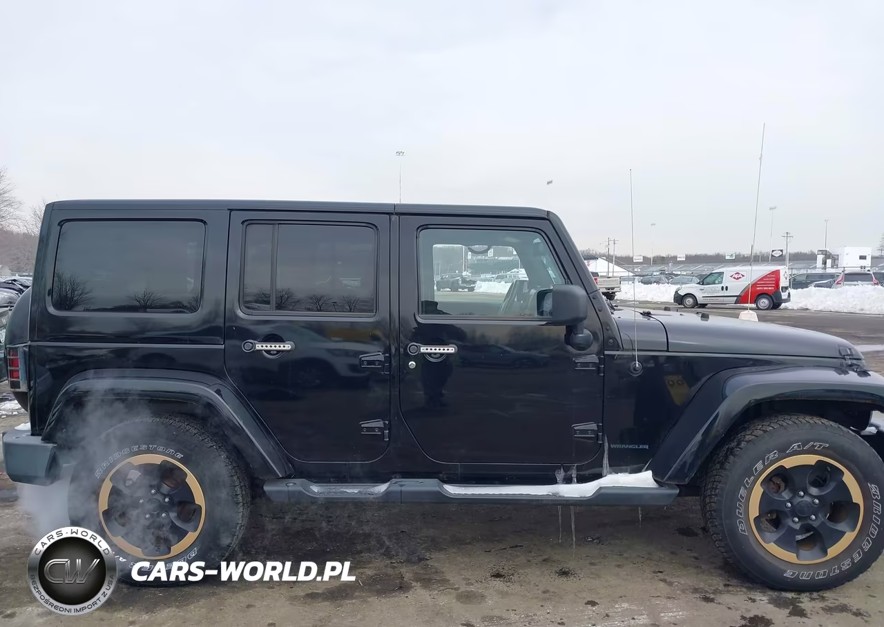 2014 Jeep Wrangler Unlimited Dragon Edition VIN:1C4HJWEG7EL165154 - 14