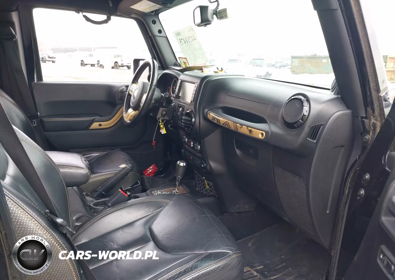 2014 Jeep Wrangler Unlimited Dragon Edition VIN:1C4HJWEG7EL165154 - 5
