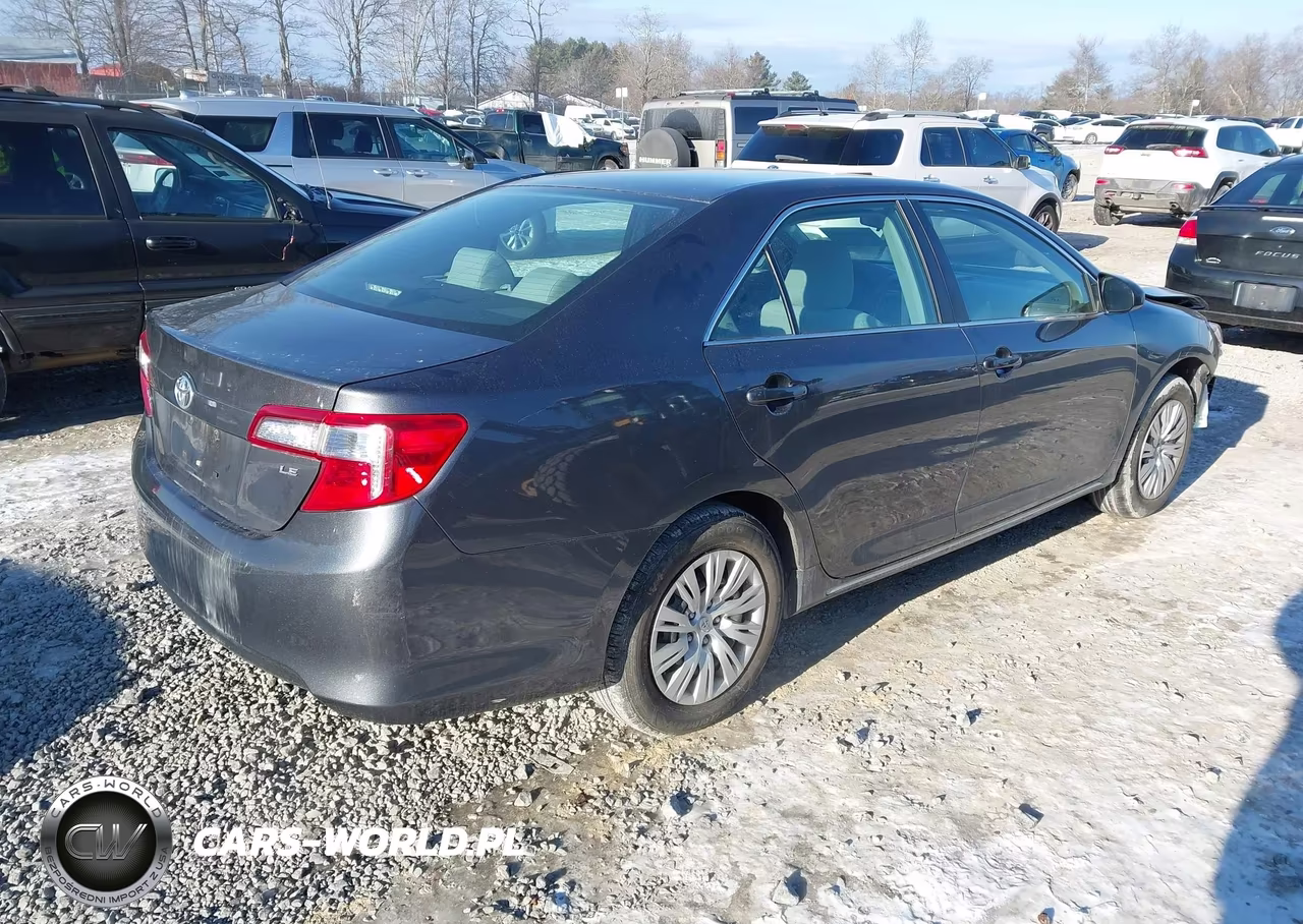 2014 Toyota Camry Le VIN:4T1BF1FK5EU354663 - 4