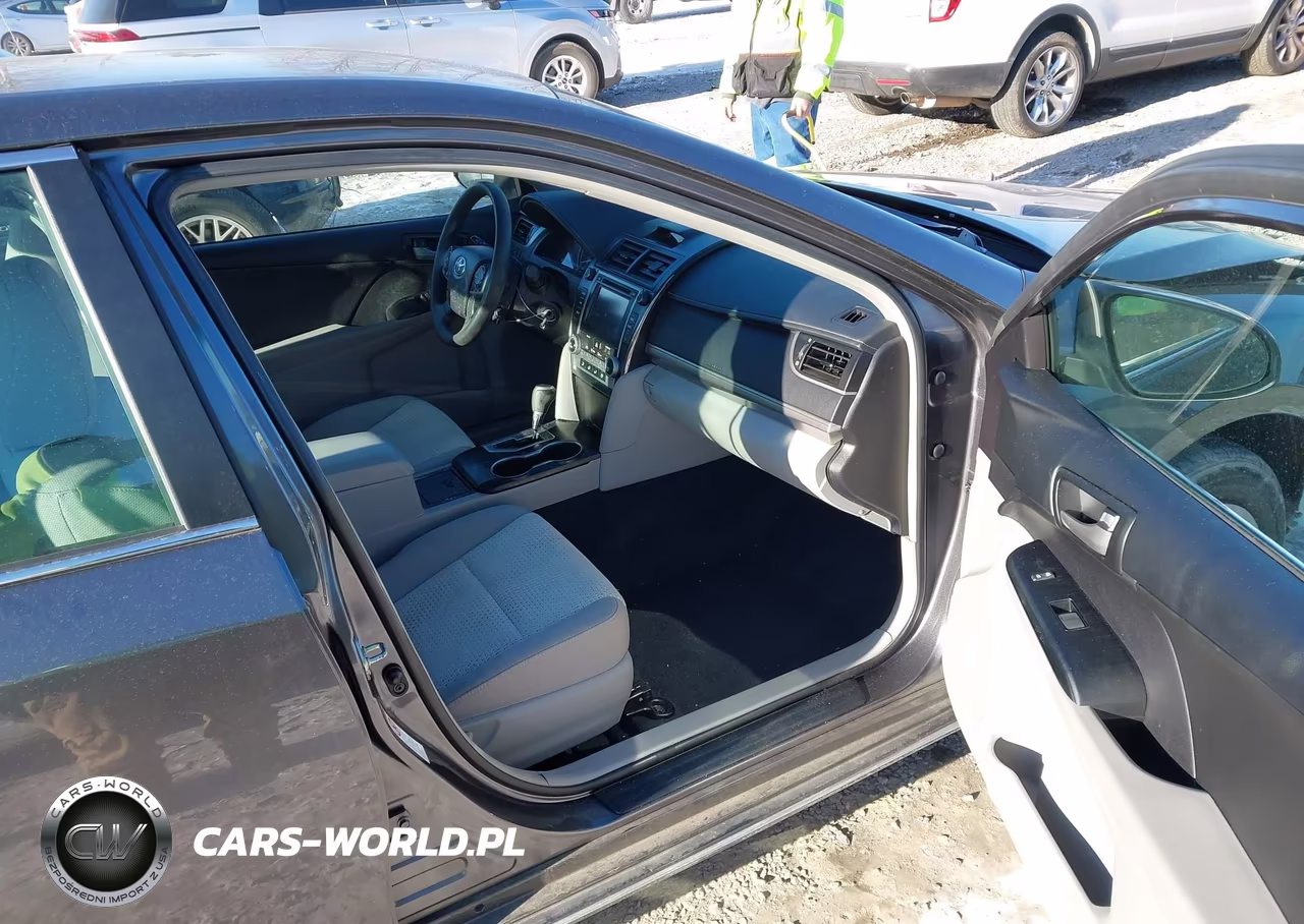 2014 Toyota Camry Le VIN:4T1BF1FK5EU354663 - 5