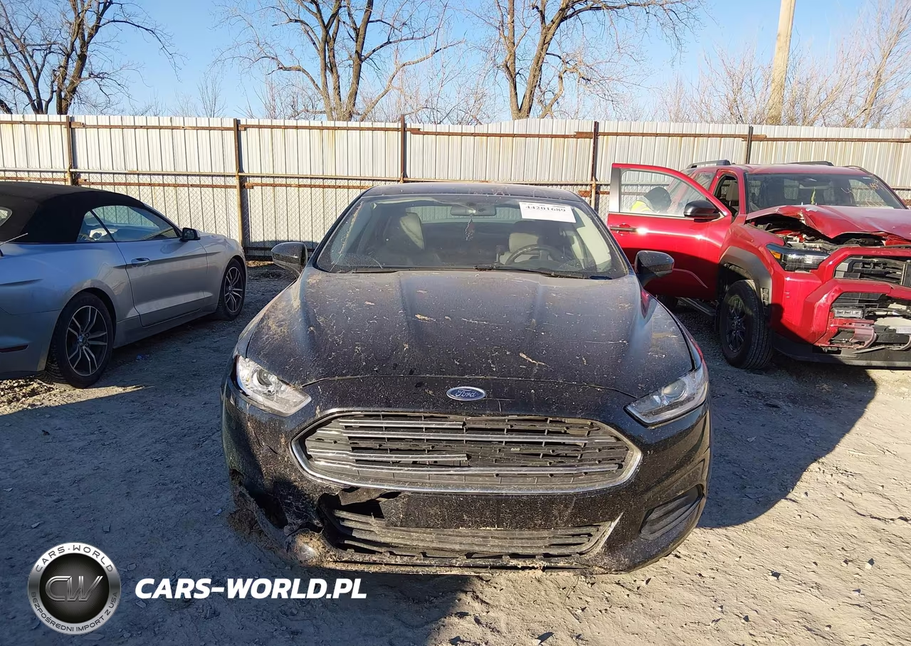 2014 Ford Fusion S VIN:3FA6P0G72ER114104 - 11