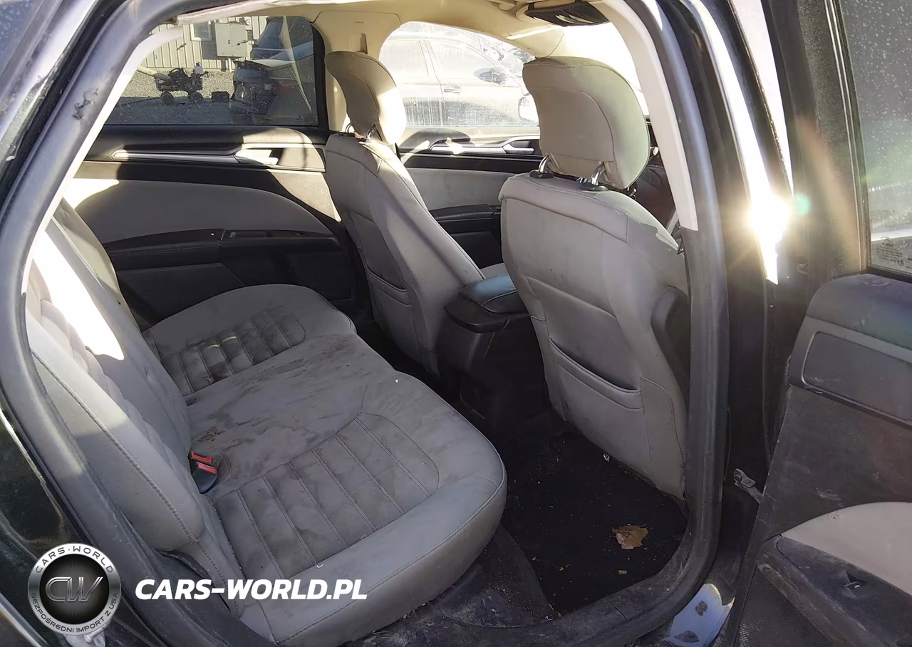 2014 Ford Fusion S VIN:3FA6P0G72ER114104 - 8